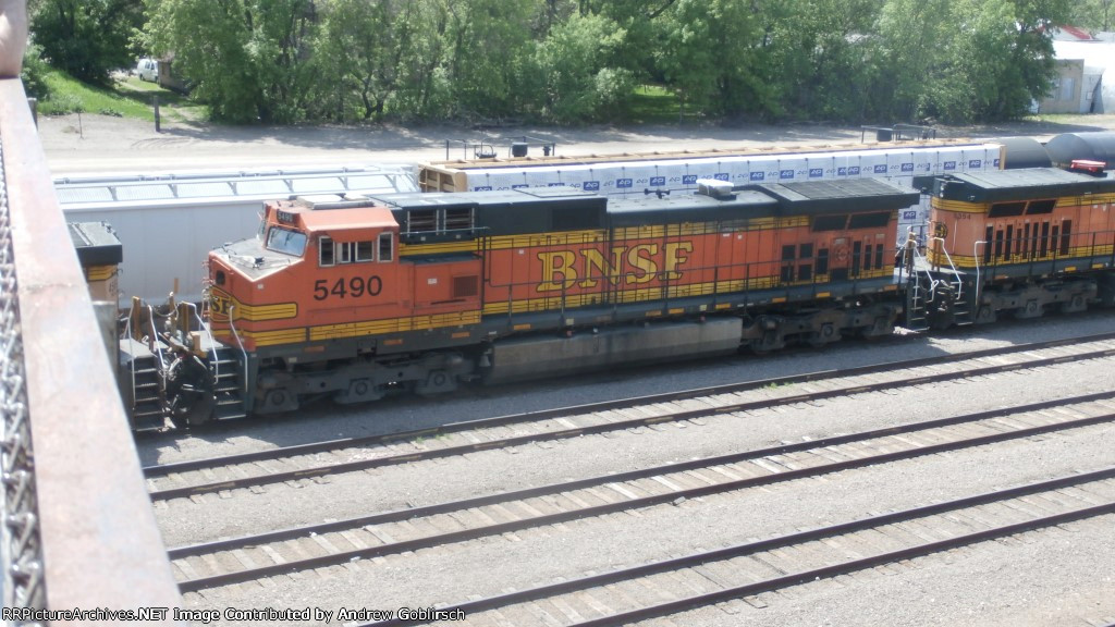 BNSF 5490